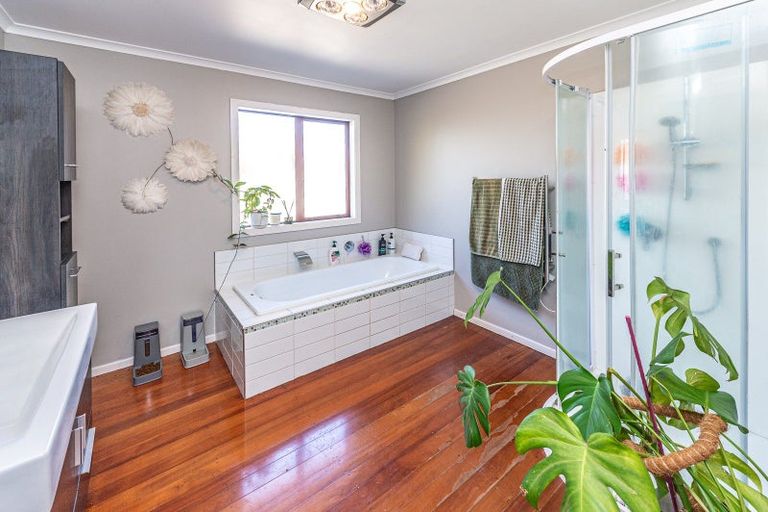 Photo of property in 153 Kakaramea Road, Kakaramea, Patea, 4598