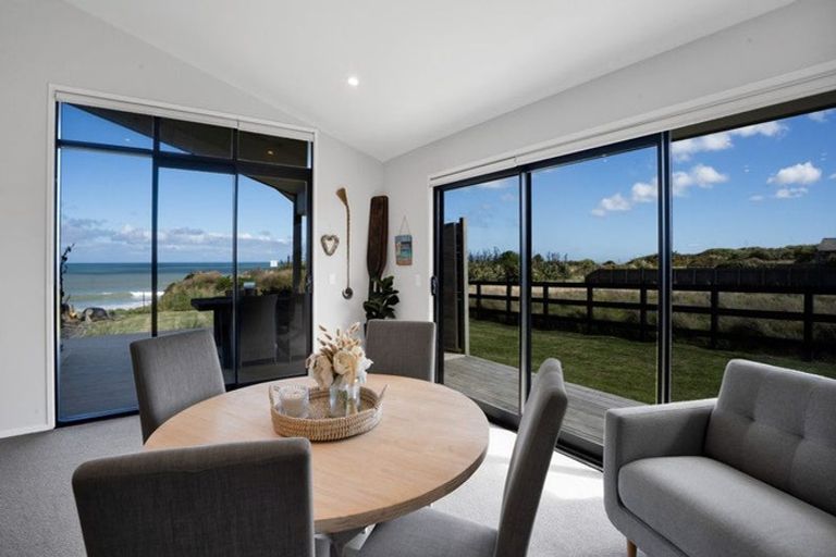 Photo of property in 288 Tai Road, Opunake, 4681