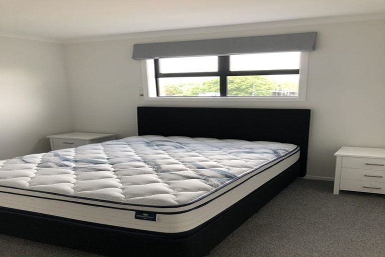 Photo of property in 27u2 Seddon Road, Frankton, Hamilton, 3204