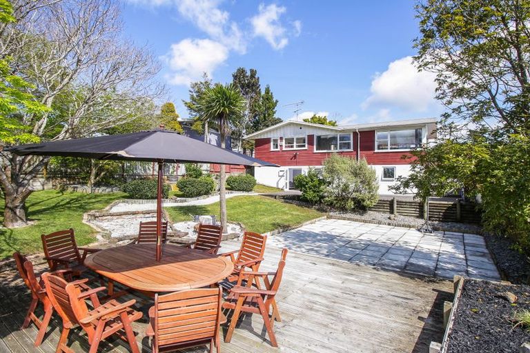 Photo of property in 9 Merchant Avenue, Te Atatu South, Auckland, 0610