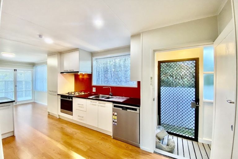 Photo of property in 1/4 Bernard Street, Papatoetoe, Auckland, 2025