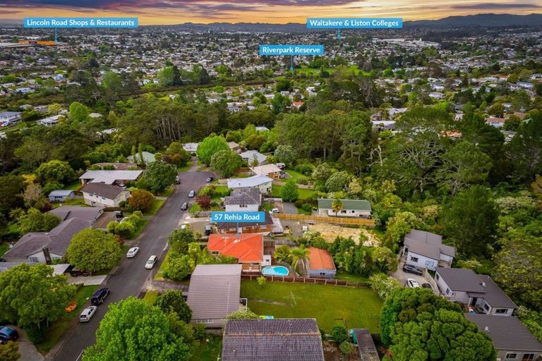 Photo of property in 57 Rehia Road, Massey, Auckland, 0614