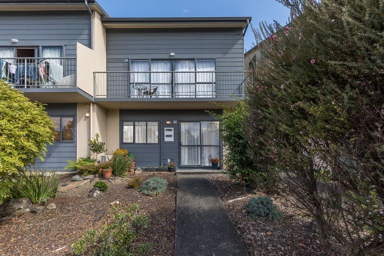 Photo of property in 32 Malaspina Place, Papatoetoe, Auckland, 2025