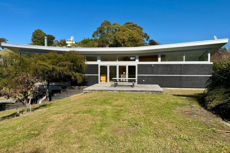 Photo of property in 101 Lane Road, Havelock North, 4130
