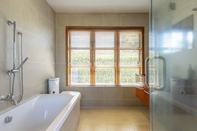 Photo of property in 60 Taharepa Road, Hilltop, Taupo, 3330
