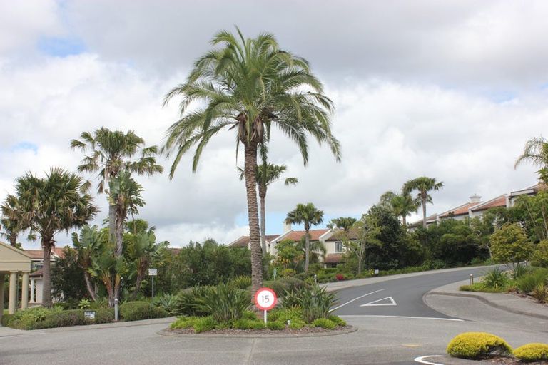 Photo of property in Point Ridge, 130/8f Gills Road, Albany Heights, Auckland, 0632