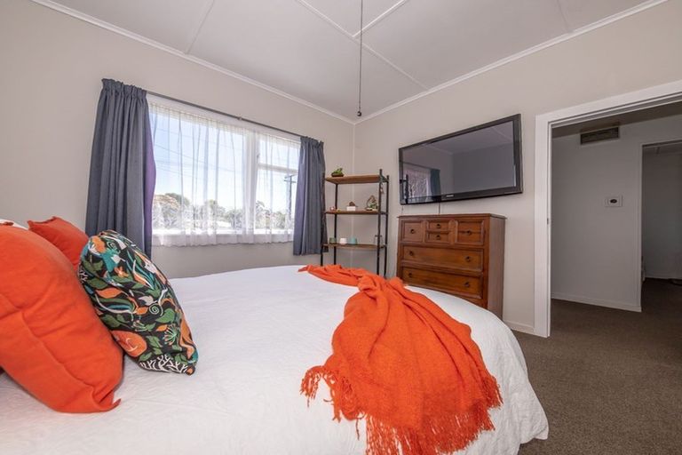 Photo of property in 173 Romilly Street, Westport, 7825