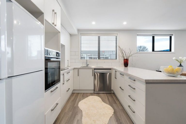 Photo of property in 5a Church Street, Mosgiel, 9024