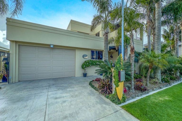 Photo of property in 101 Leighton Road, Whangamata, 3620