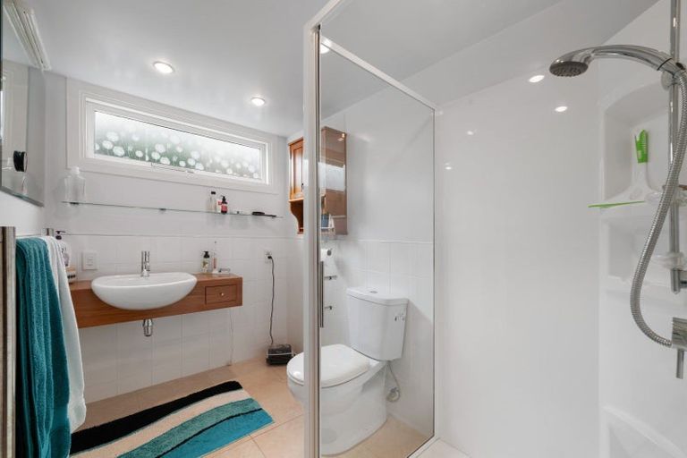 Photo of property in 6a Sharon Place, Awapuni, Palmerston North, 4412