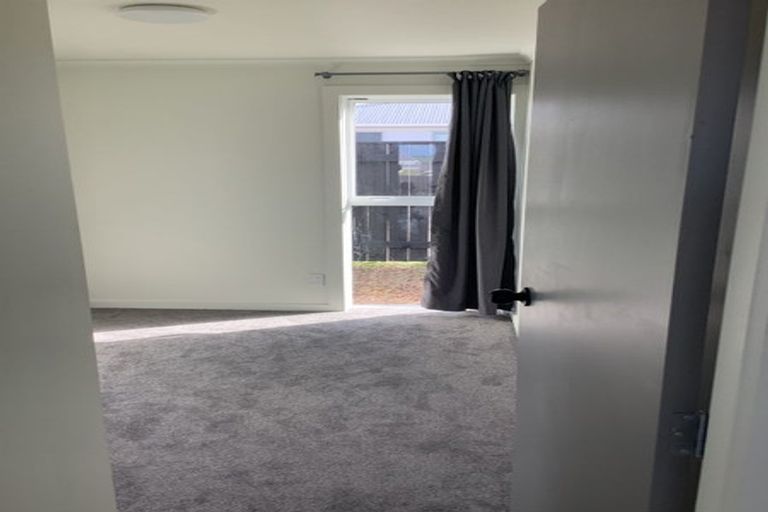 Photo of property in 93a Tiro Tiro Road, Levin, 5510