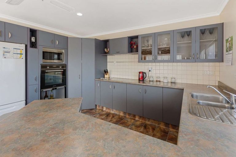 Photo of property in 44 Tawa Street, Hawera, 4610