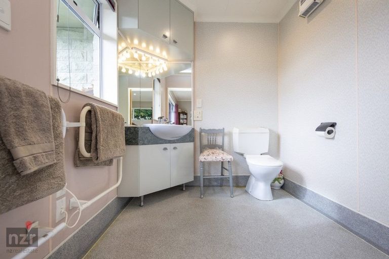 Photo of property in 86 Halcombe Road, Feilding, 4775