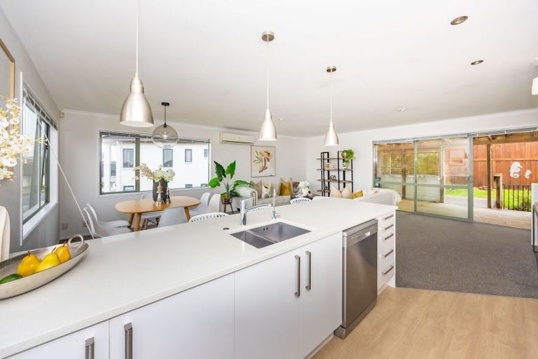 Photo of property in 229 Alec Craig Way, Gulf Harbour, Whangaparaoa, 0930