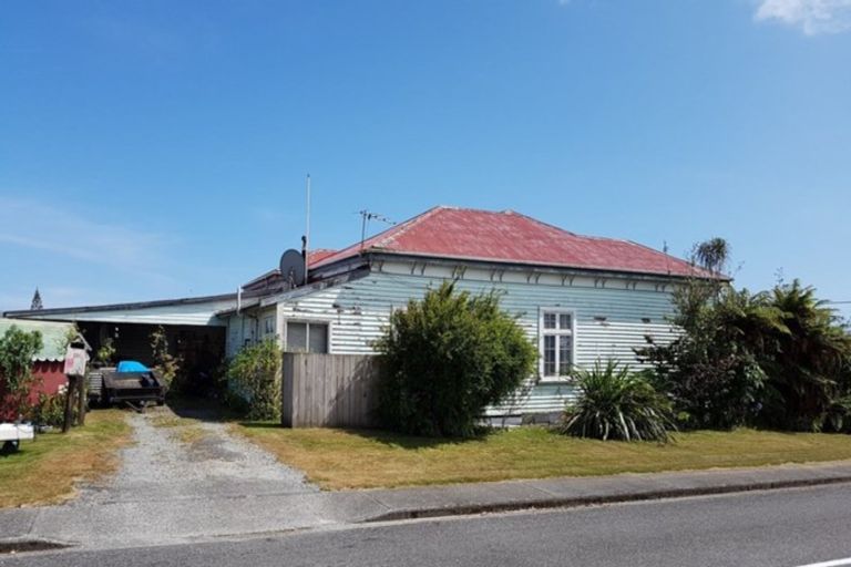Photo of property in 179 Hampden Street, Hokitika, 7810