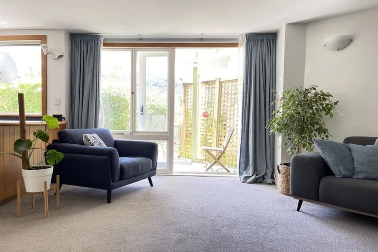 Photo of property in 4b Hatton Street, Karori, Wellington, 6012