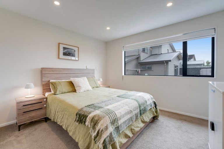 Photo of property in 44 Waipuhinui Way, Wiri, Auckland, 2104