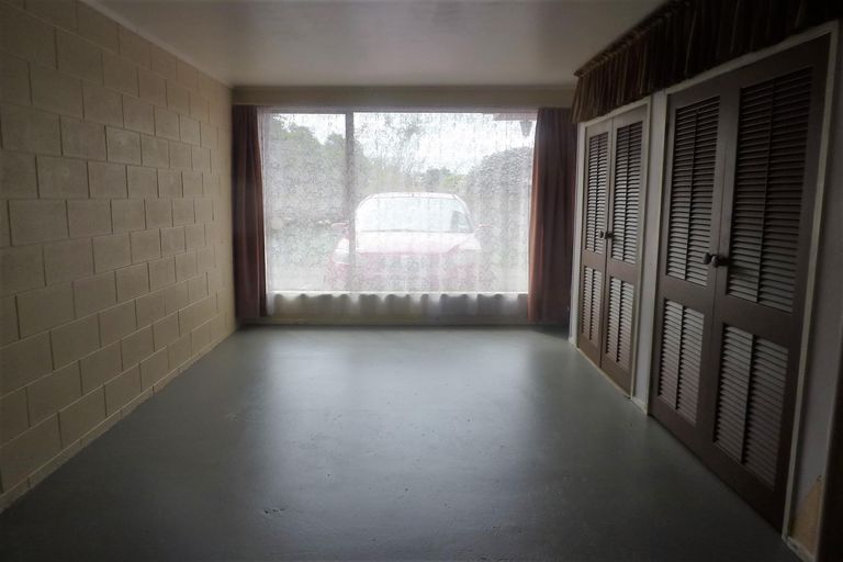 Photo of property in 2/23 Fairview Road, Papatoetoe, Auckland, 2025