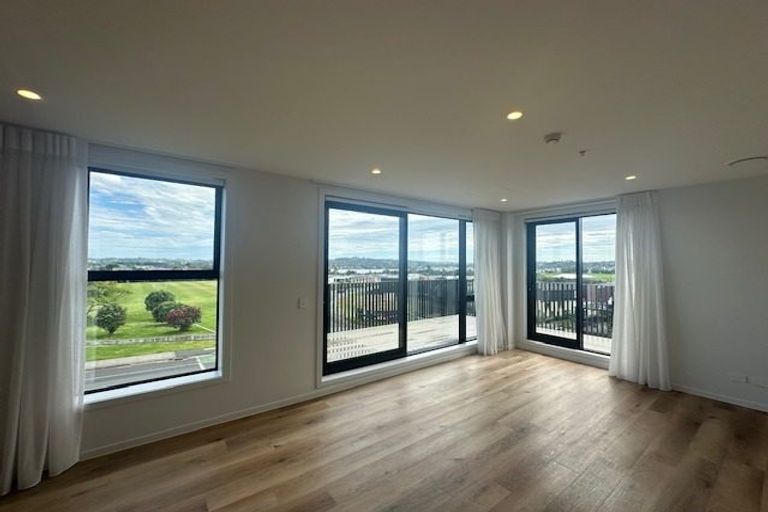 Photo of property in 303/6 Rauroa Lane, Hobsonville, Auckland, 0616