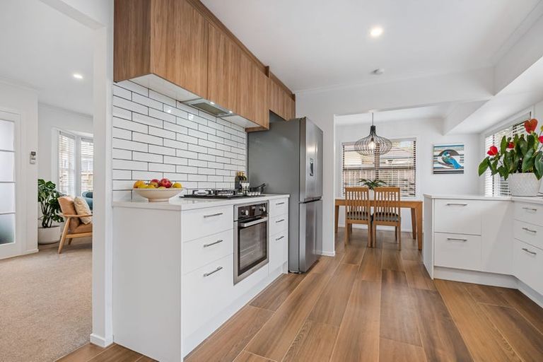 Photo of property in 92c Nelson Street, Howick, Auckland, 2014