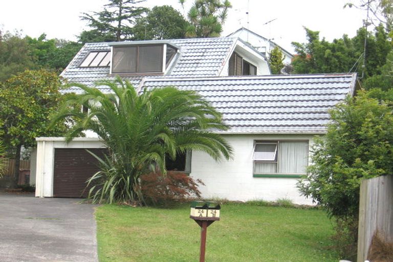 Photo of property in 1/24 Glenwood Avenue, Birkenhead, Auckland, 0626
