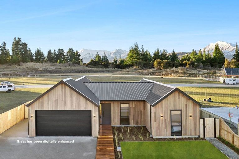 Photo of property in 5 Onyx Street, Albert Town, Wanaka, 9305