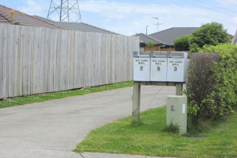 Photo of property in 5 Morewa Place, Takanini, 2112