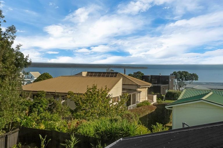Photo of property in 28a Torkar Road, Clarks Beach, 2122