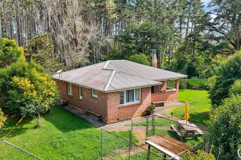 Photo of property in 42 Ford Road, Paparoa, Maungaturoto, 0583