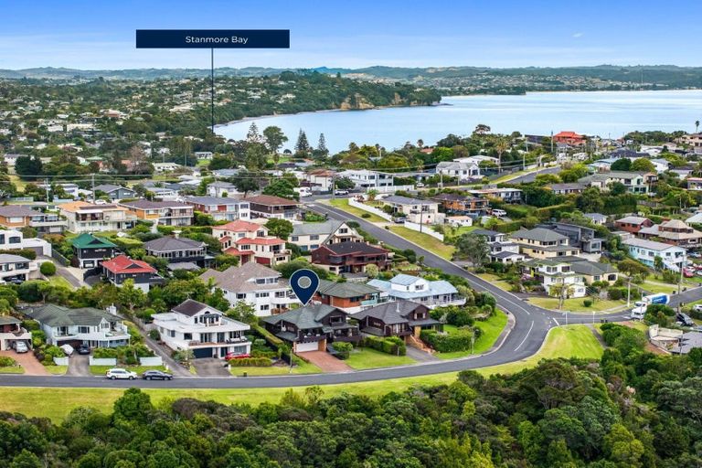 Photo of property in 11 Shuttleworth Place, Manly, Whangaparaoa, 0930