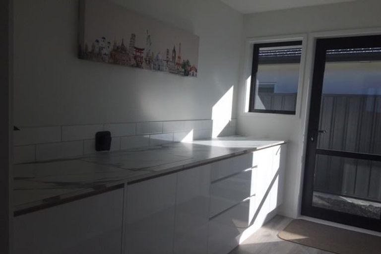Photo of property in 16 Hurunui Drive, Te Awa, Napier, 4110