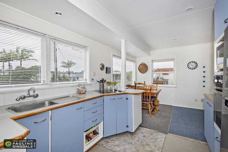 Photo of property in 54 Kokich Crescent, Onerahi, Whangarei, 0110