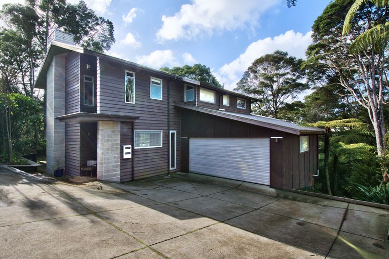 Photo of property in 20b Konini Road, Titirangi, Auckland, 0604