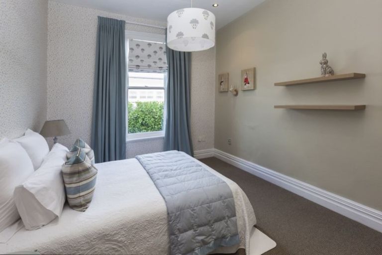 Photo of property in 54 Hawkesbury Avenue, St Albans, Christchurch, 8014