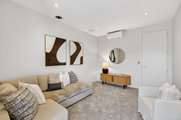 Photo of property in 27 Jervois Road, Jervoistown, Napier, 4112