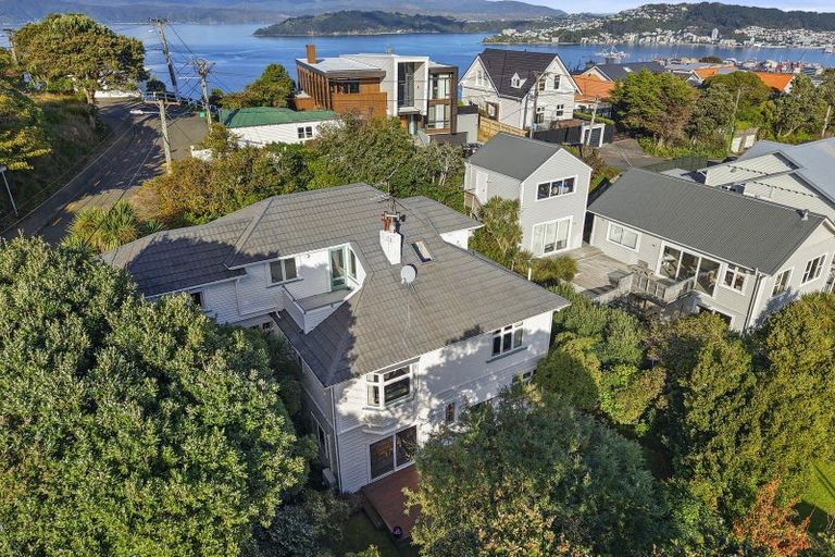 Photo of property in 49 Upper Watt Street, Wadestown, Wellington, 6012