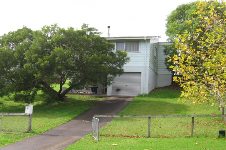 Photo of property in 10 Reinga Place, Massey, Auckland, 0614