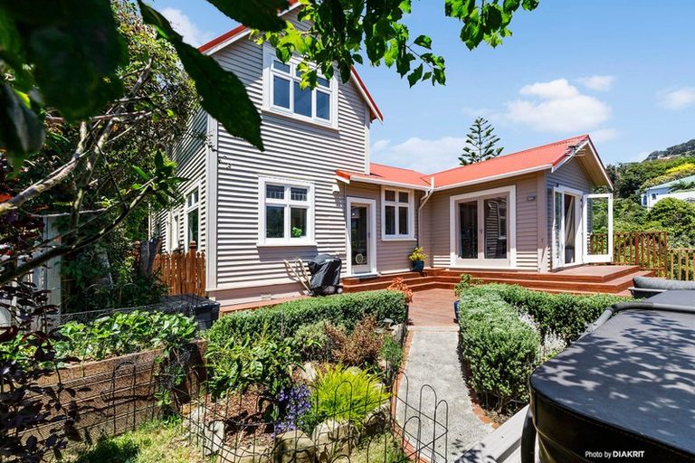 Photo of property in 12 Weld Street, Wadestown, Wellington, 6012
