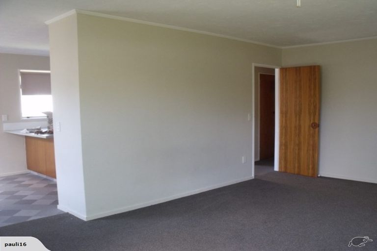 Photo of property in 374 Mazengarb Road, Paraparaumu, 5032