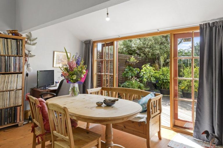 Photo of property in 33 Hendon Street, Edgeware, Christchurch, 8013