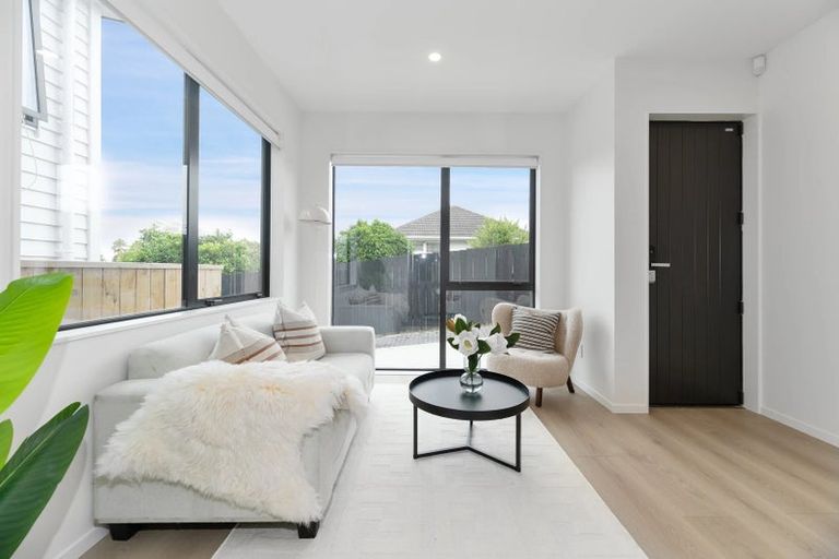 Photo of property in 86d Harrington Road, Henderson, Auckland, 0610