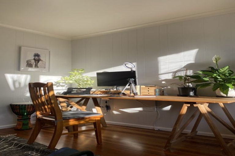 Photo of property in 34 Karewa Street, Castlecliff, Whanganui, 4501