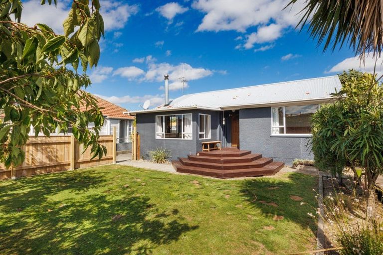 Photo of property in 28 Hulme Street, Roslyn, Palmerston North, 4414