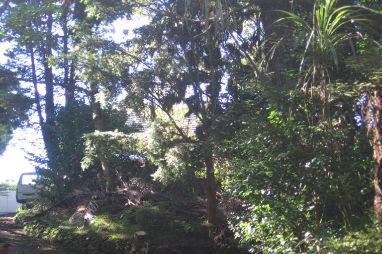 Photo of property in 155 Konini Road, Titirangi, Auckland, 0604