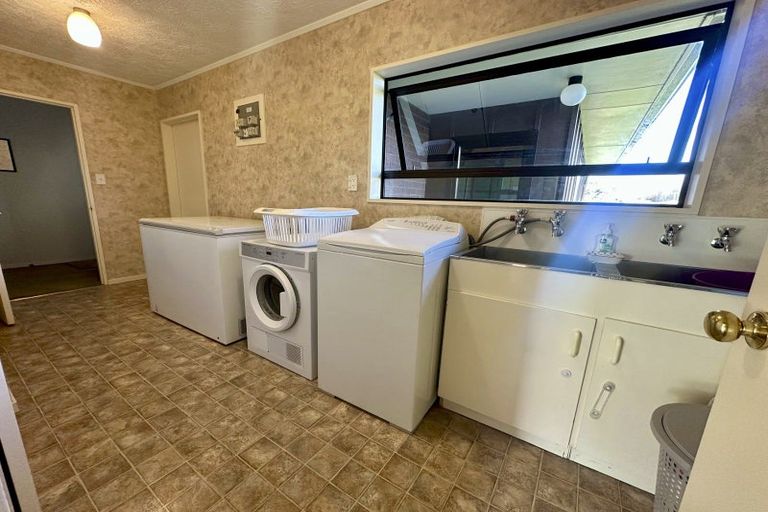 Photo of property in 748 Makarewa Browns Road, Ryal Bush, Invercargill, 9876