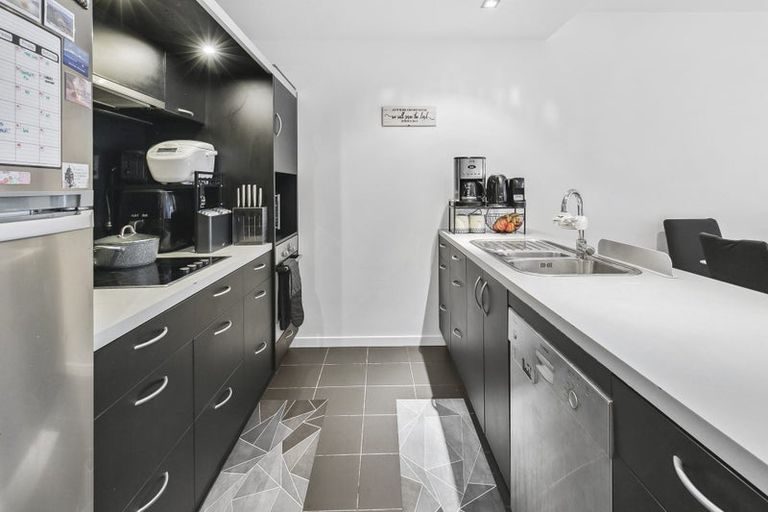 Photo of property in 3g/1 Hanson Street, Mount Cook, Wellington, 6021