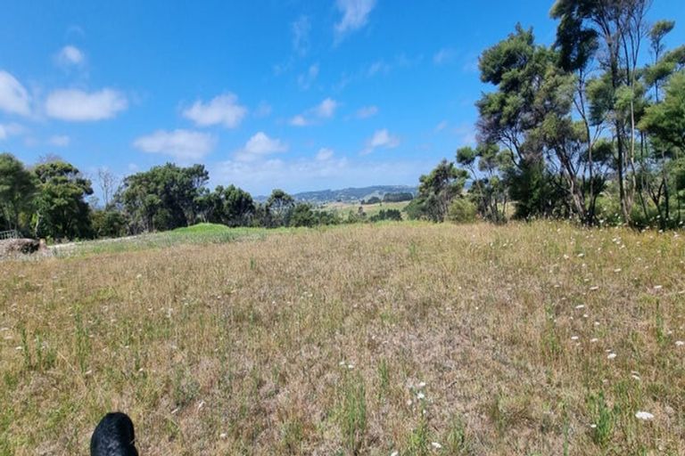 Photo of property in 389 Rimmer Road, Helensville, 0875