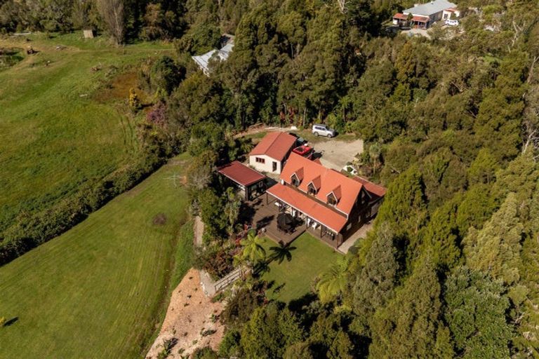 Photo of property in 4 Swansea Street, Waimangaroa, Westport, 7891
