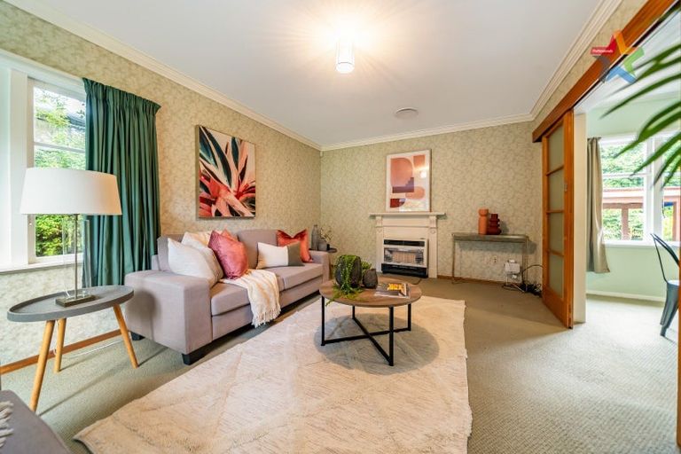 Photo of property in 106 Hine Road, Wainuiomata, Lower Hutt, 5014