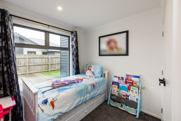 Photo of property in 12 Ivy Lane, Kelvin Grove, Palmerston North, 4414